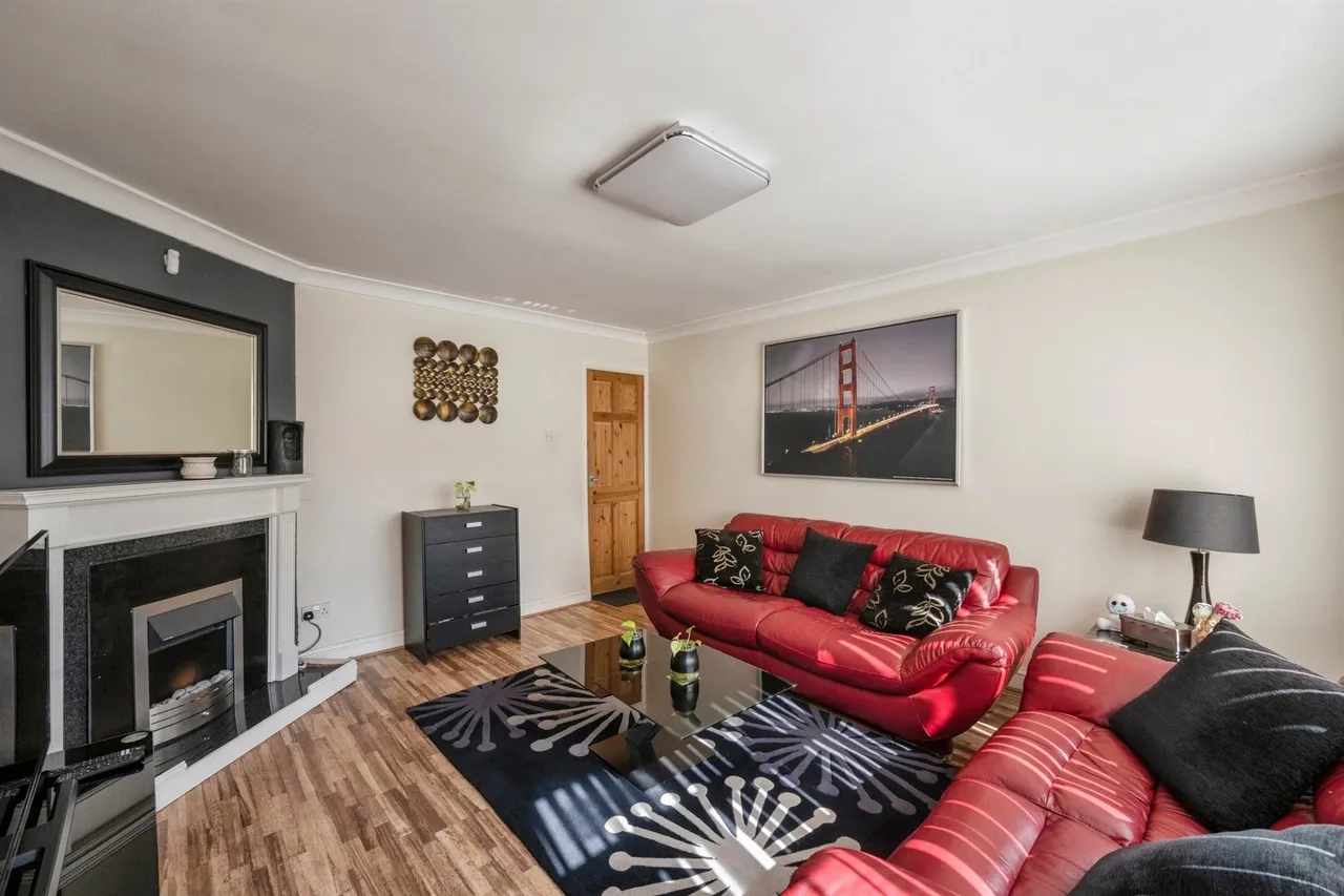 Hillsborough Road, Cantley, DN4, photo 6