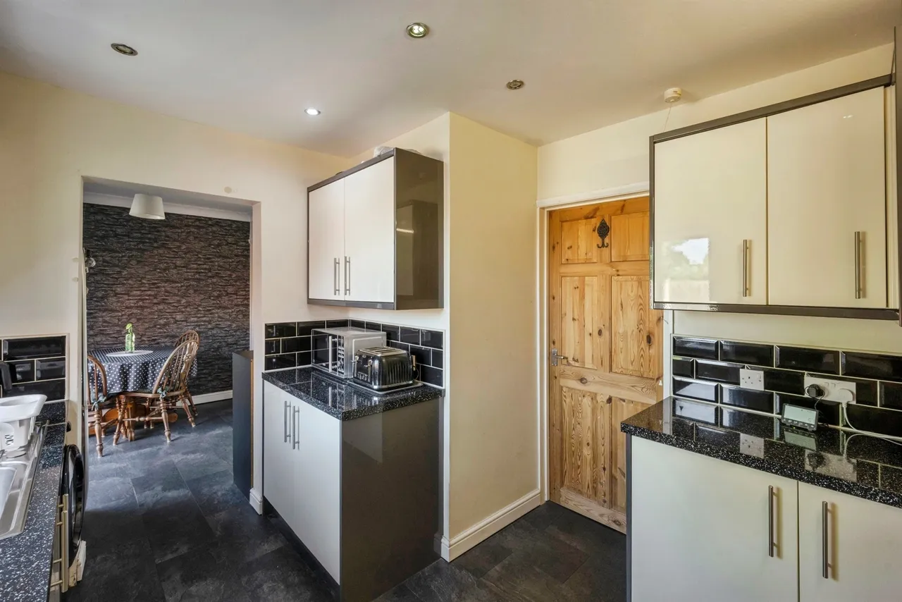 Hillsborough Road, Cantley, DN4, photo 8