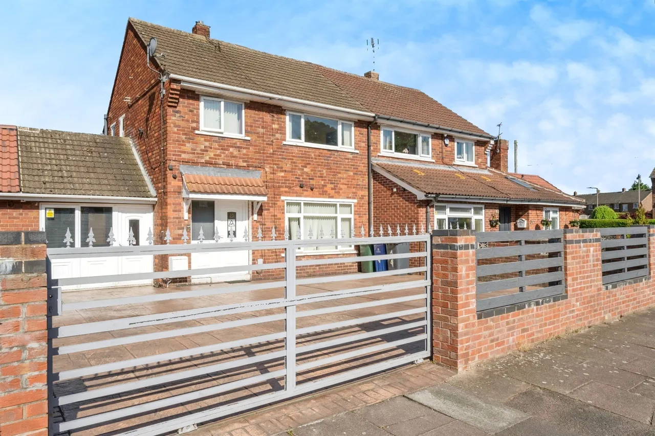Hillsborough Road, Cantley, DN4, photo 17