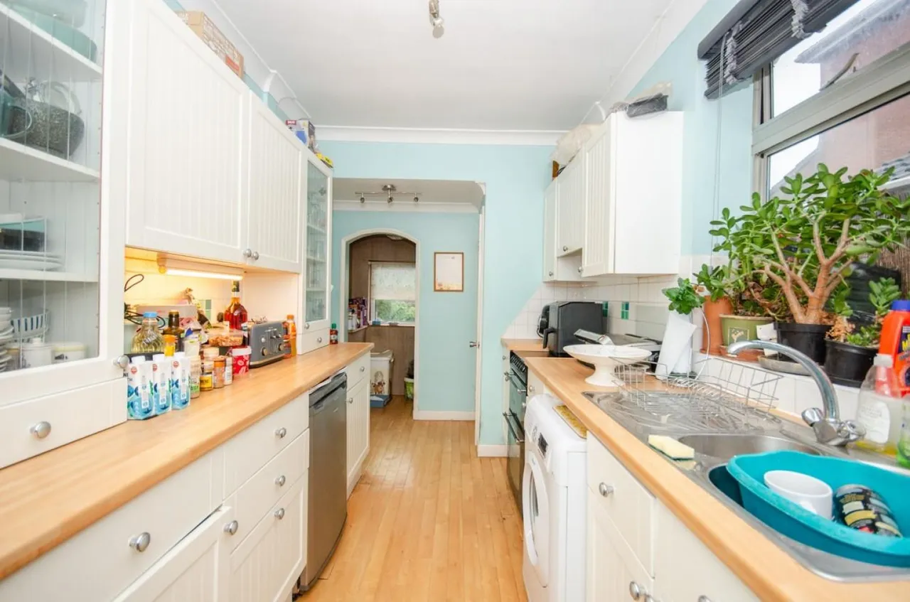 Baugh Gardens, Downend, BS16, photo 5