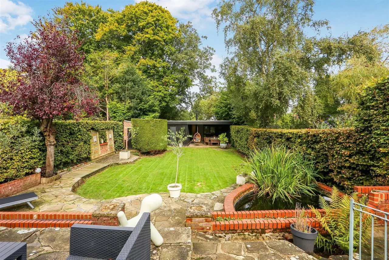 Dower Avenue, Wallington, SM6 0RG, photo 23