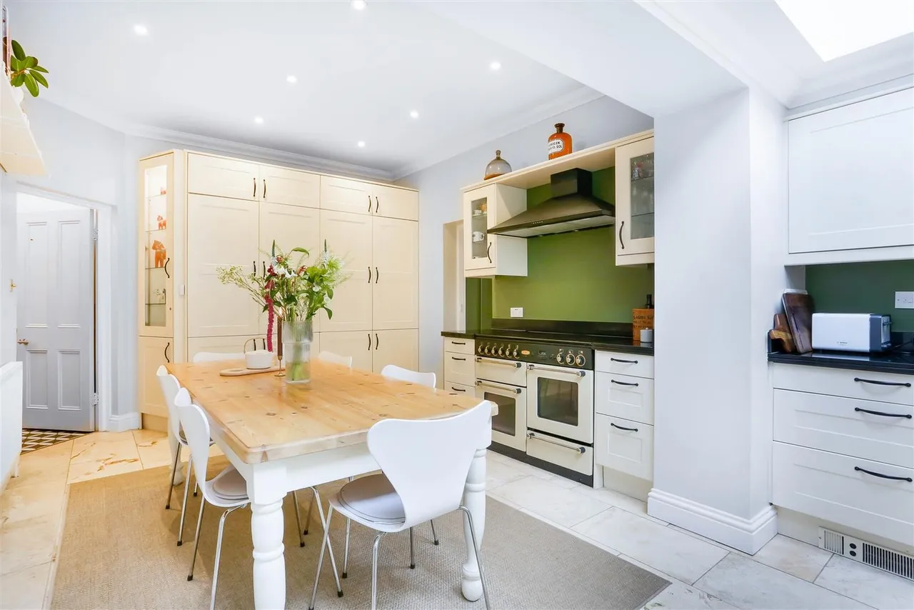 Dower Avenue, Wallington, SM6 0RG, photo 14