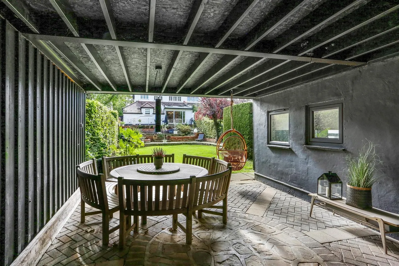 Dower Avenue, Wallington, SM6 0RG, photo 25