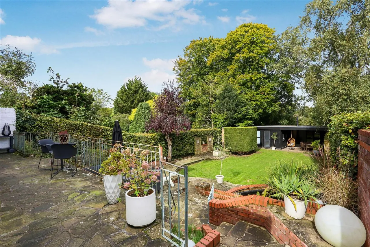Dower Avenue, Wallington, SM6 0RG, photo 21