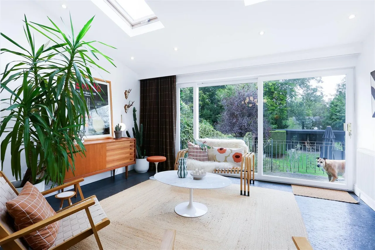 Dower Avenue, Wallington, SM6 0RG, photo 11