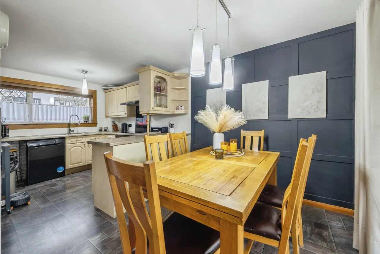 Fergus Avenue, Livingston, EH54, photo 6