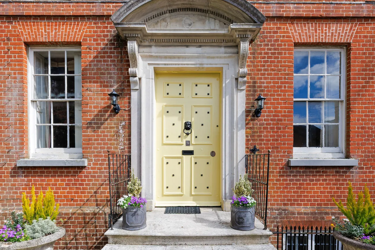 Castle Hill, Farnham, GU9, photo 5