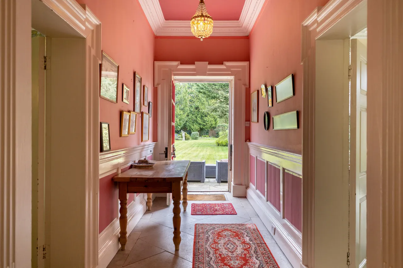 Castle Hill, Farnham, GU9, photo 8