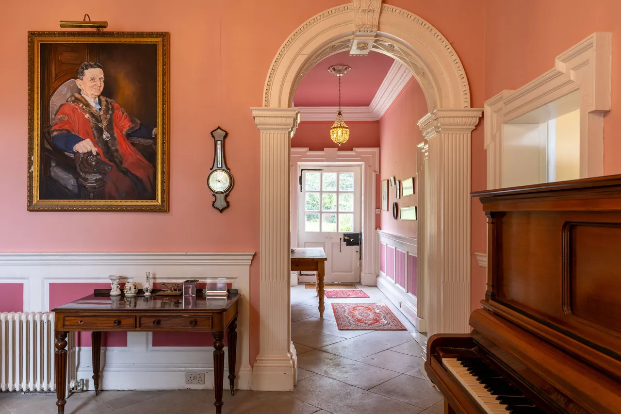 Castle Hill, Farnham, GU9, photo 6