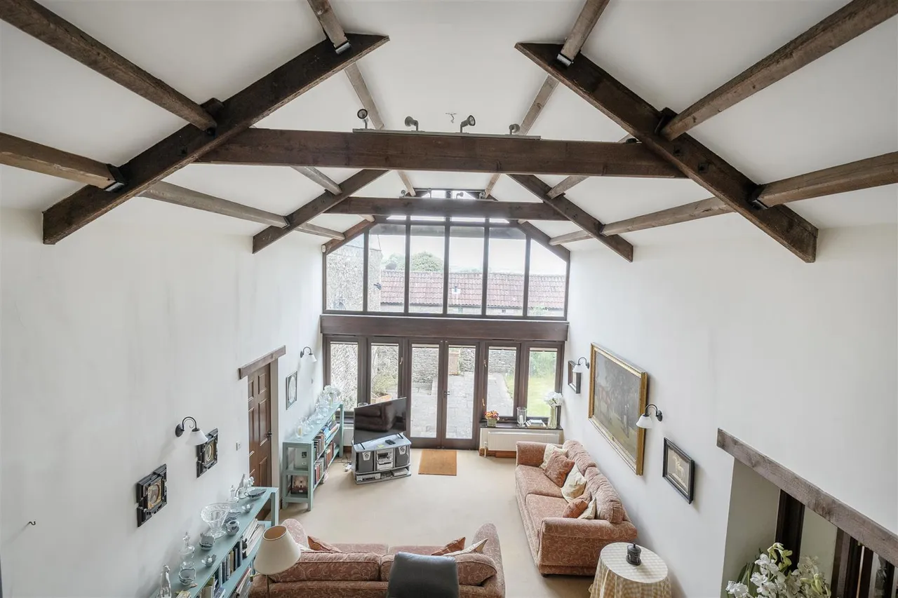 Hydes Lane, Cold Ashton, SN14, photo 15