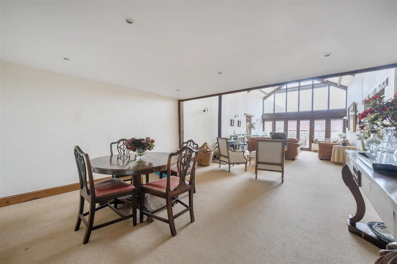 Hydes Lane, Cold Ashton, SN14, photo 4