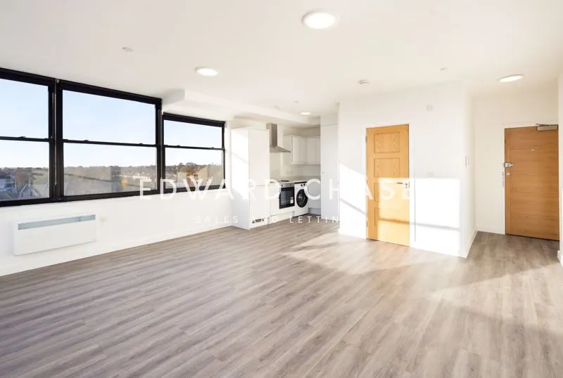 house to rent, North Street, Hornchurch, RM11