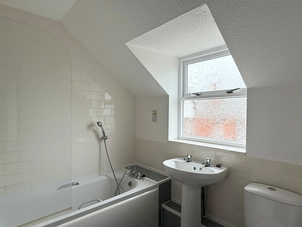 Winchester Street, TA1, photo 10