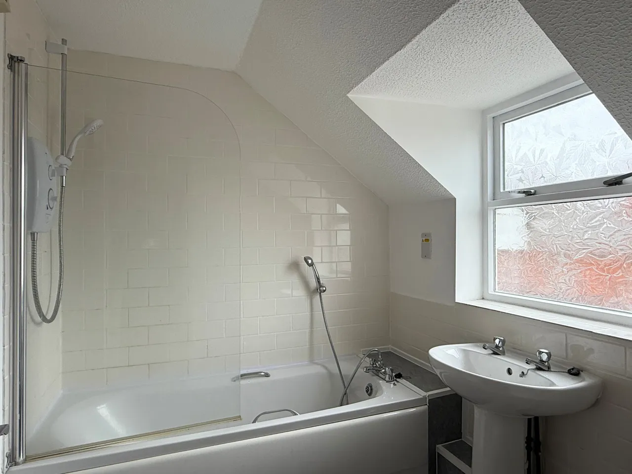 Winchester Street, TA1, photo 11