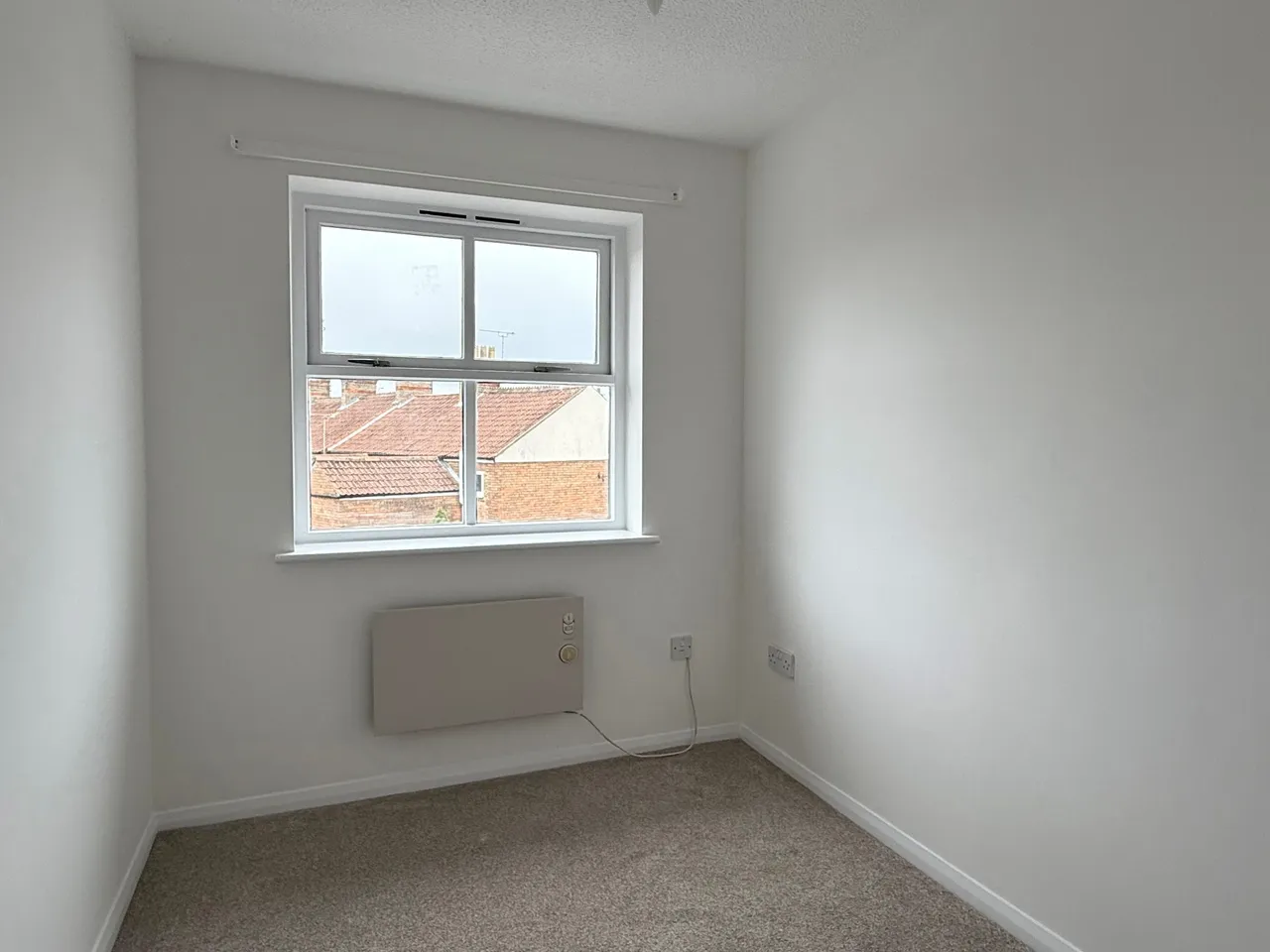 Winchester Street, TA1, photo 12