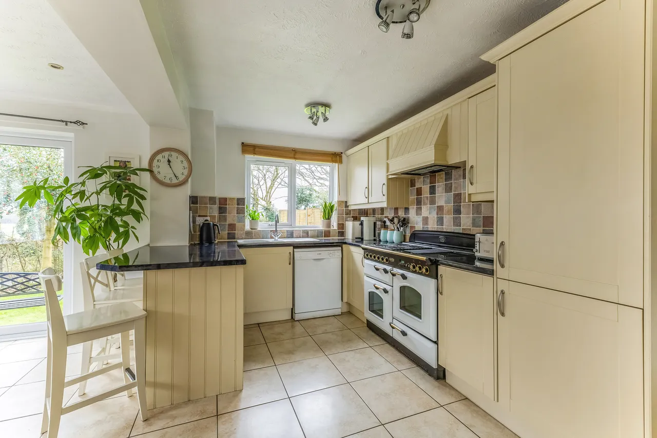 Combe View, Yatton Keynell, SN14, photo 4