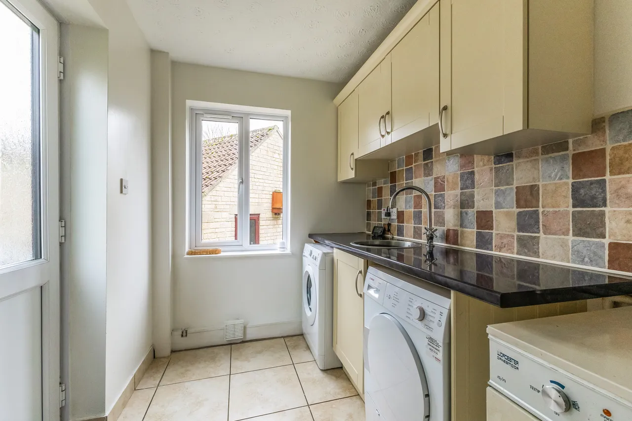 Combe View, Yatton Keynell, SN14, photo 10