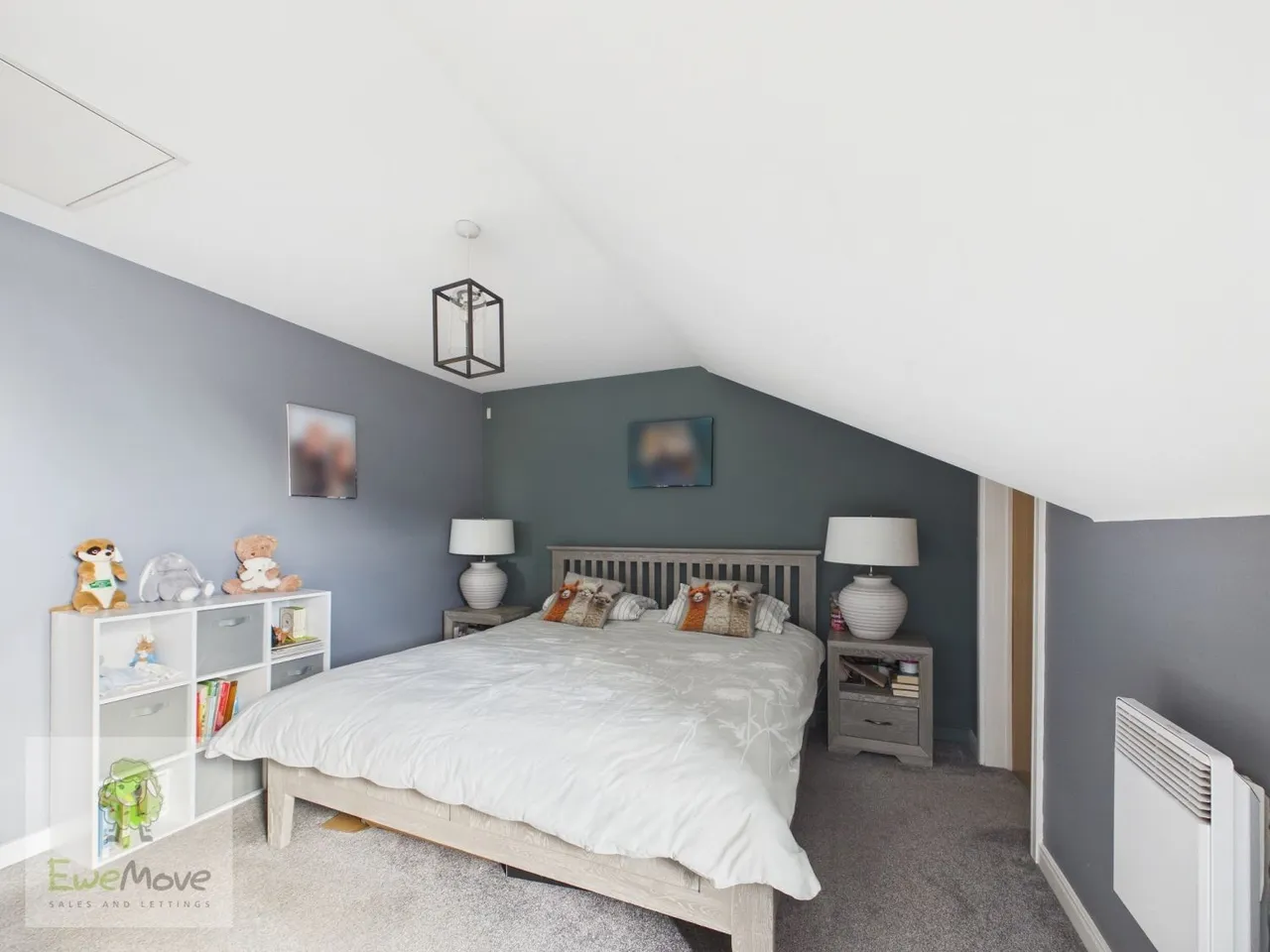 Alisander Close, Holborough Lakes, ME6, photo 9