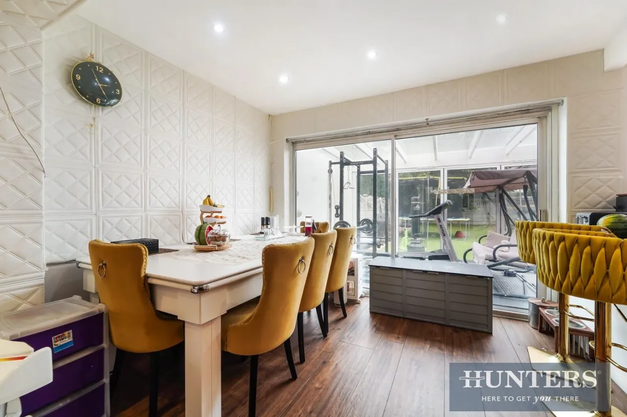 Purbeck Avenue, New Malden, photo 4