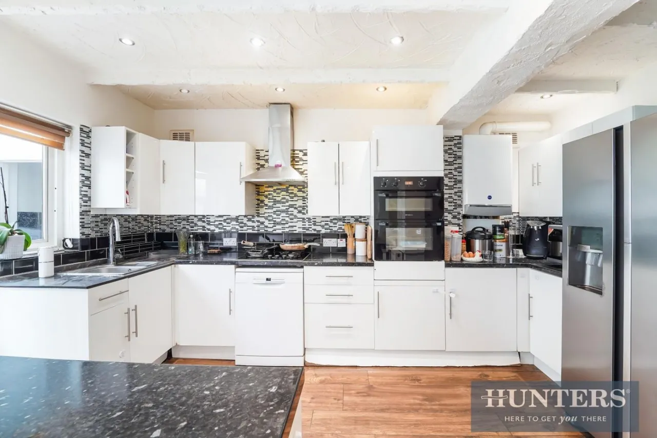 Purbeck Avenue, New Malden, photo 7