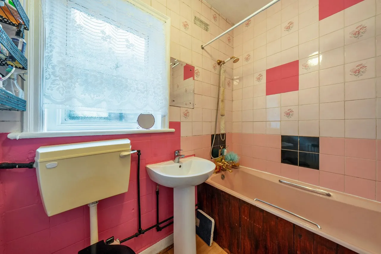 Preston Road, SE19, photo 11