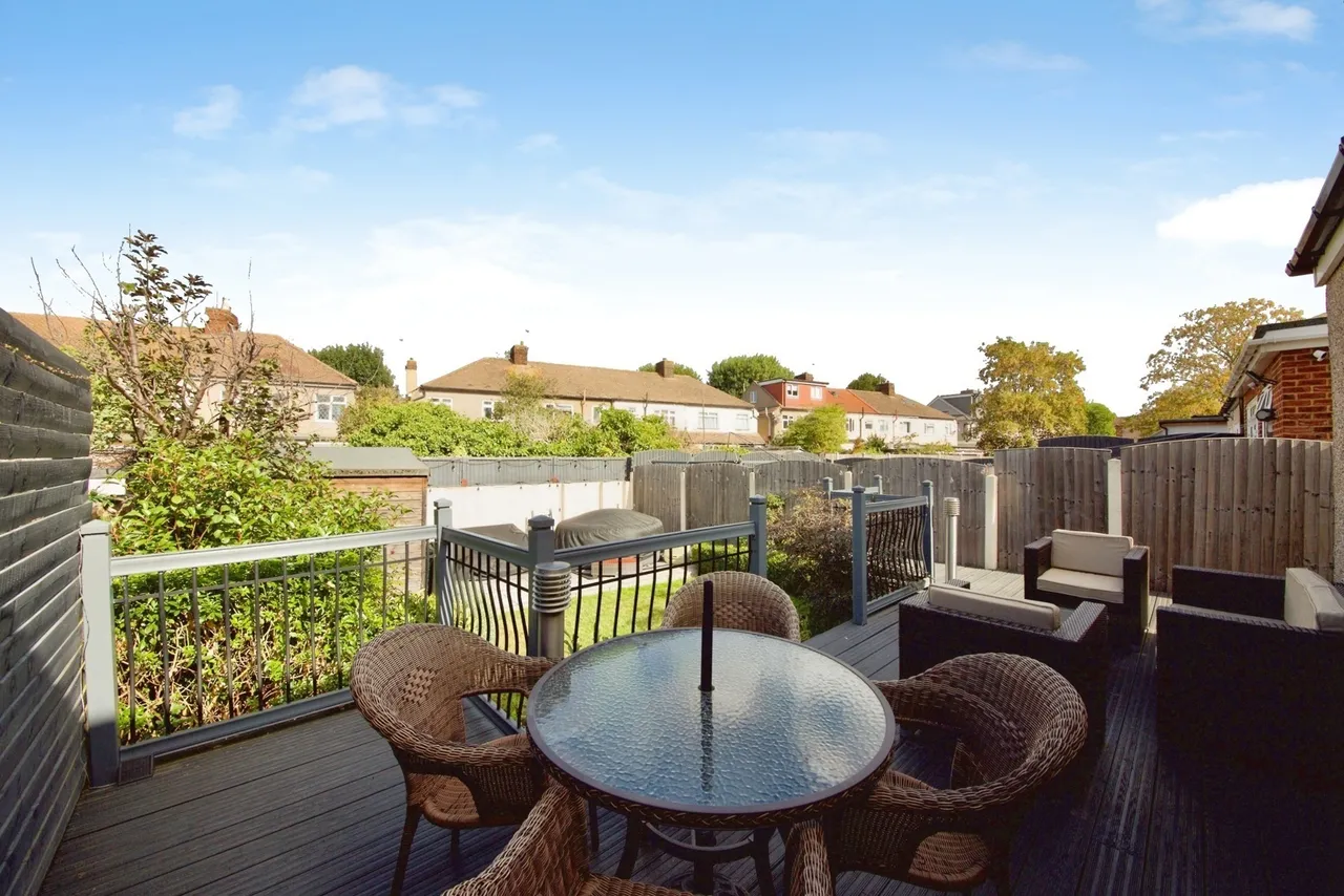 Barton Avenue, Romford, RM7, photo 5