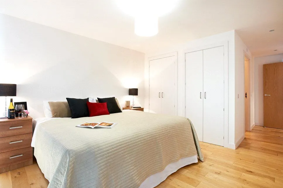 Clarendon Road, Watford, WD17, photo 3