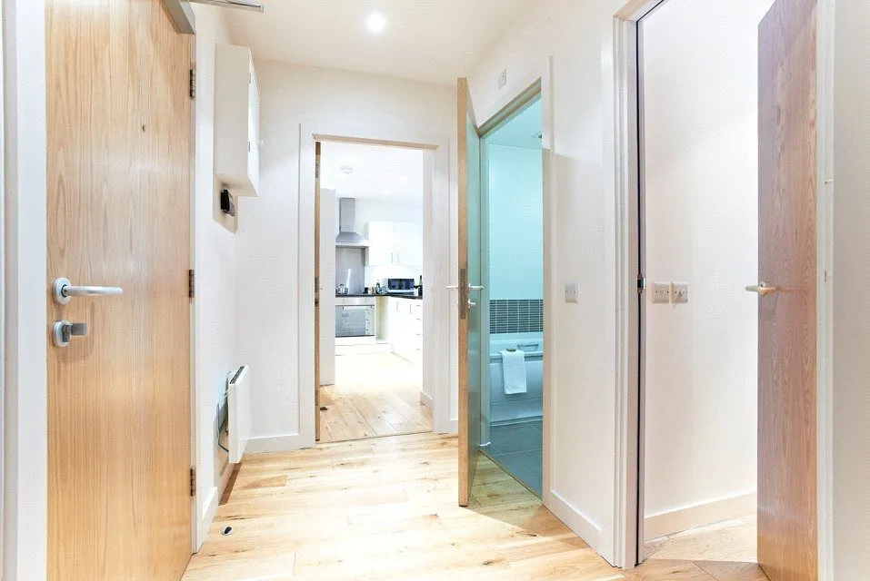 Clarendon Road, Watford, WD17, photo 4