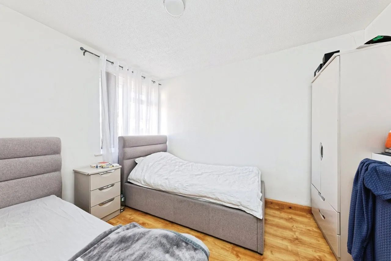 Headcorn Drive, Canterbury, CT2, photo 11