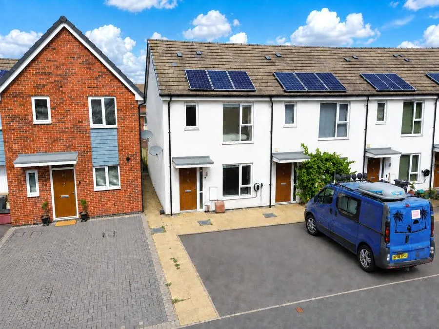 2 bed house for sale, Buckthorn Road, Coalville, LE67