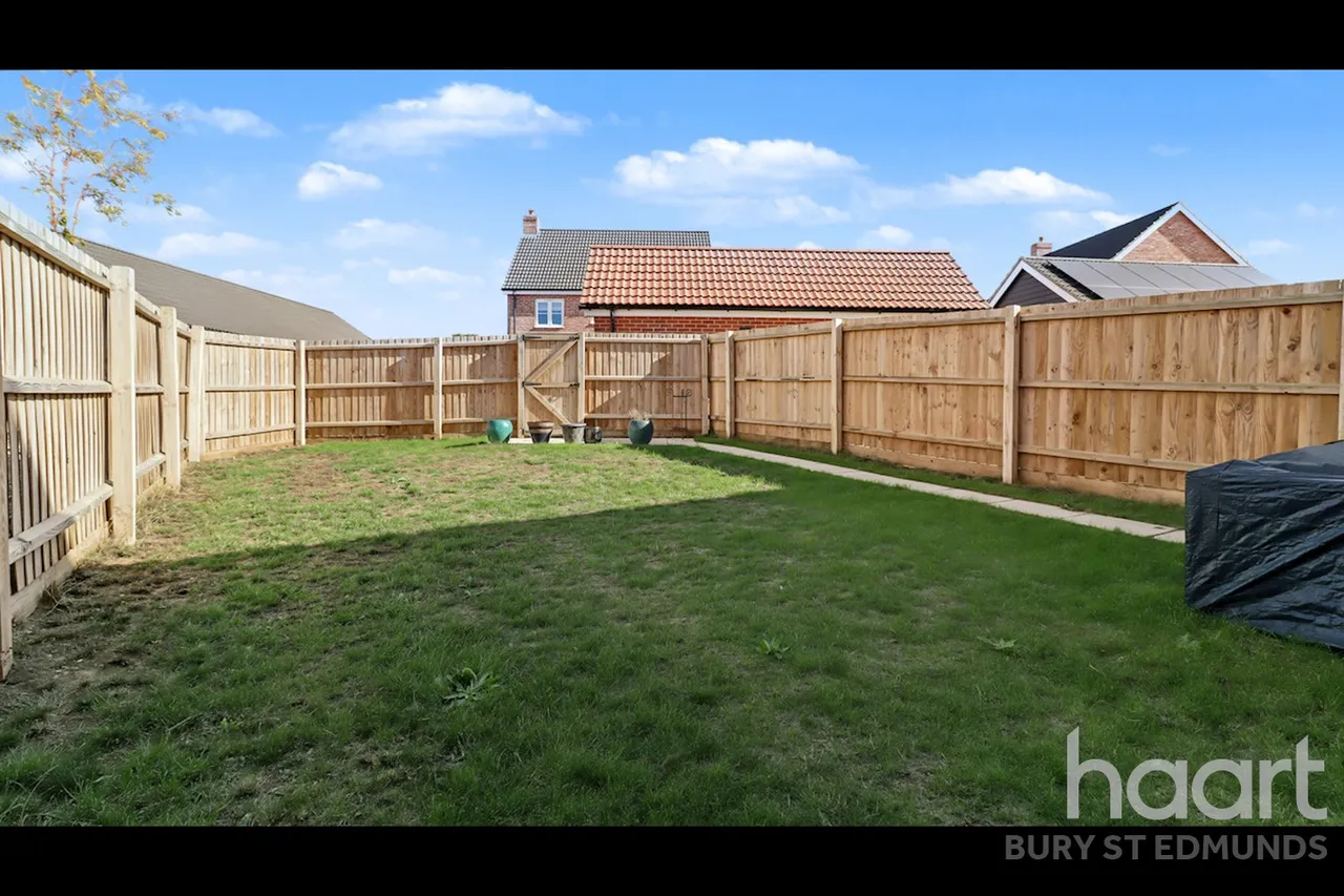 Jones Walk, Woolpit, IP30, photo 15