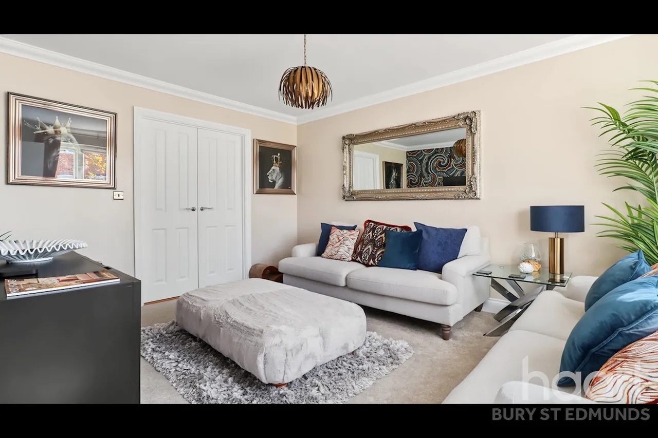 Jones Walk, Woolpit, IP30, photo 6