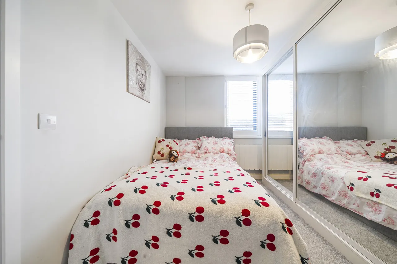 Field End Road, Ruislip, HA4, photo 11