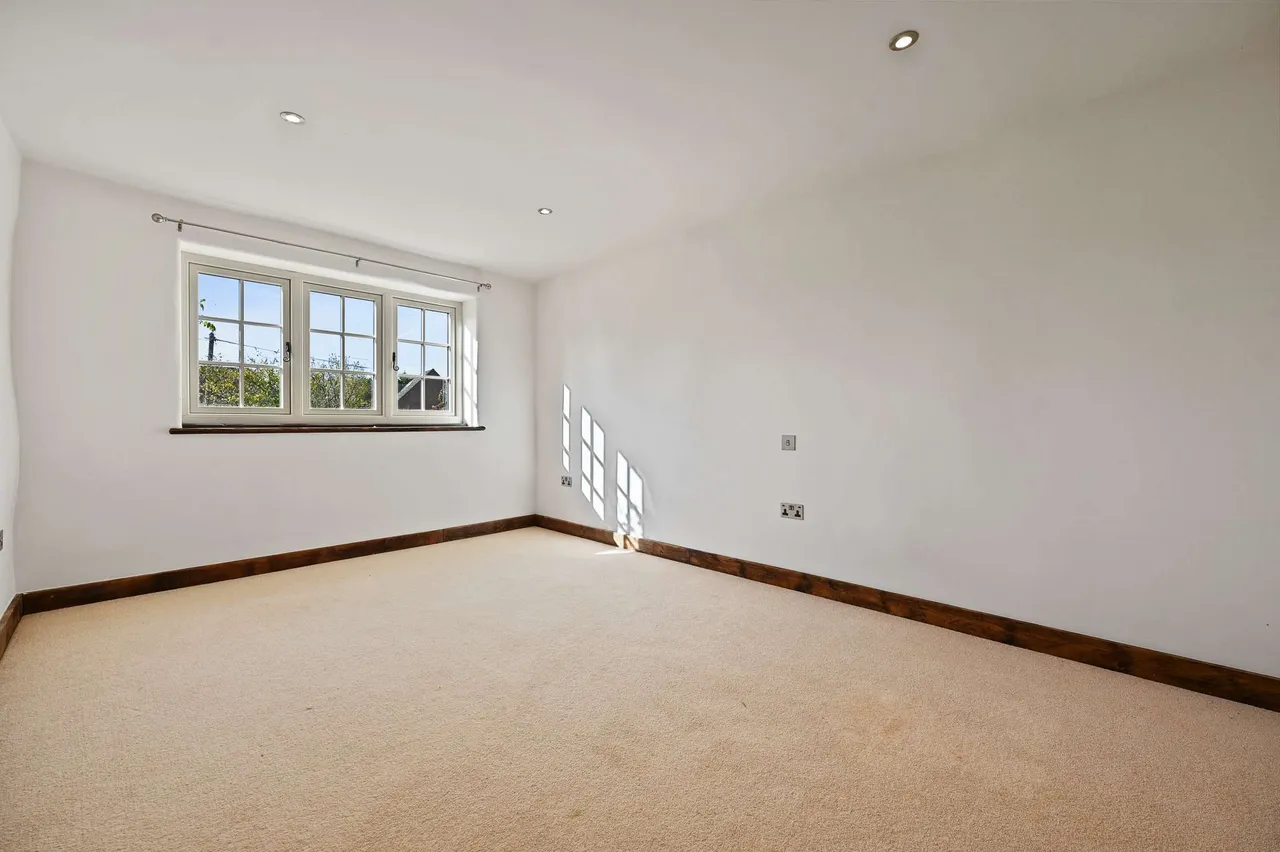 Denham Lane, Chalfont St. Peter, SL9, photo 16