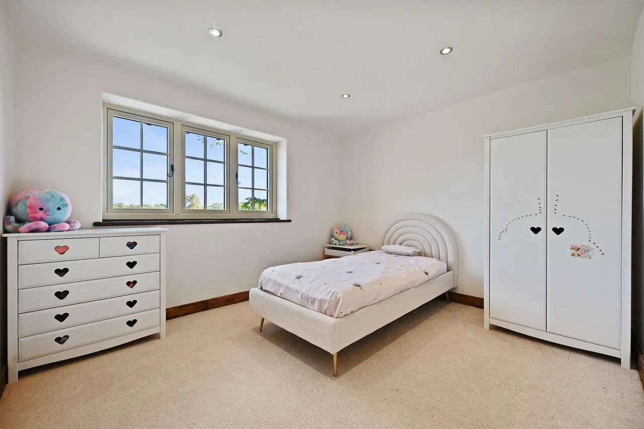 Denham Lane, Chalfont St. Peter, SL9, photo 14
