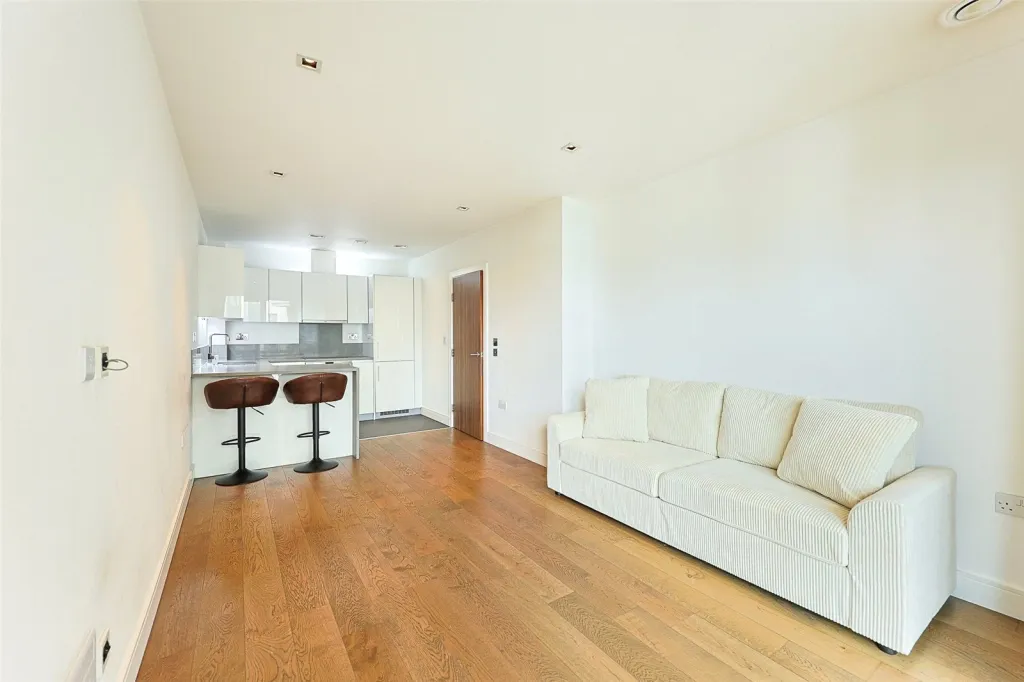Longfield Avenue, Ealing, W5, photo 8