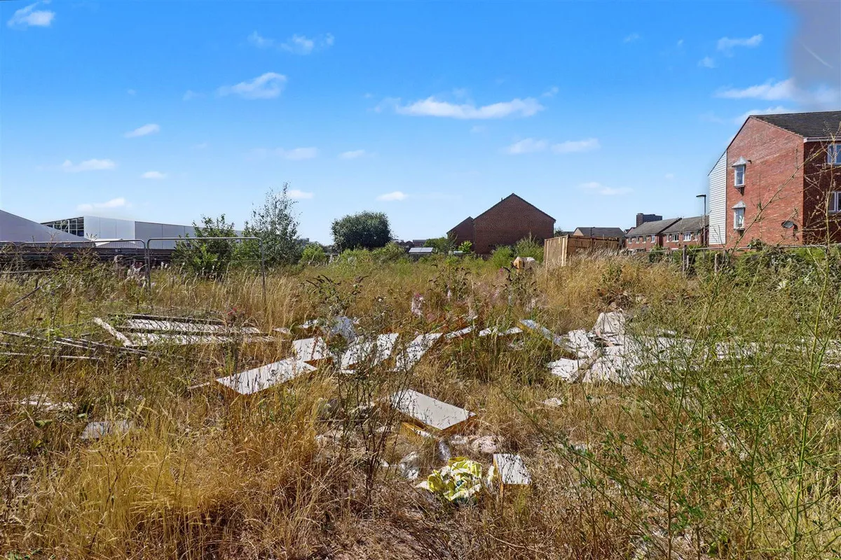 Windlass Grove, Stoke-On-Trent, ST1, photo 4