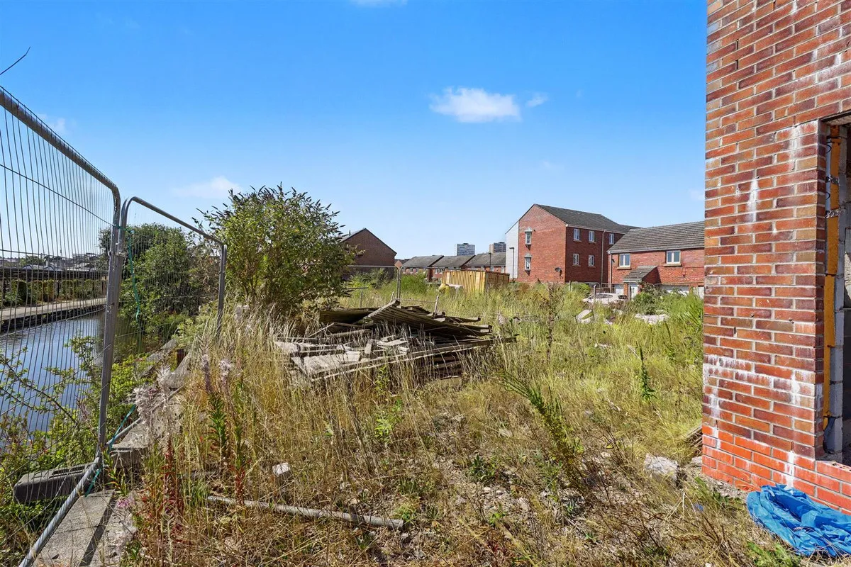 Windlass Grove, Stoke-On-Trent, ST1, photo 9