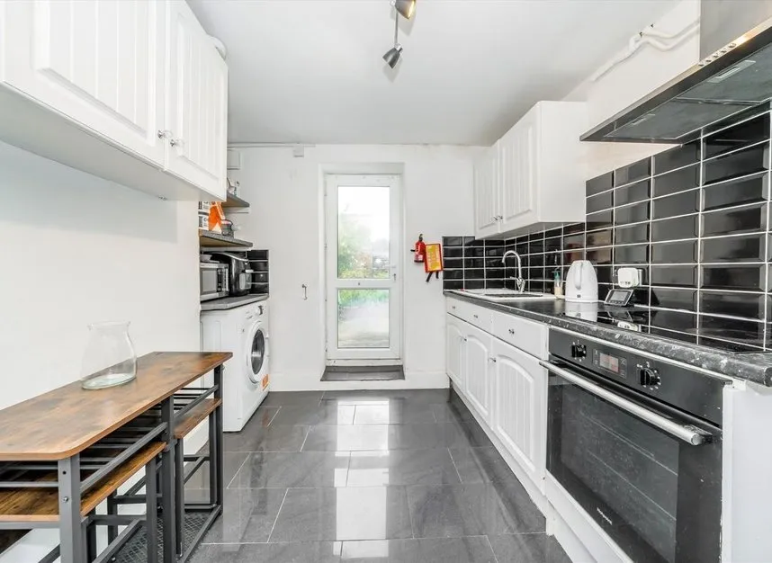 Cunnington Street, Chiswick, W4, photo 2