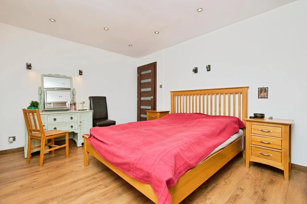 The Pastures, Swadlincote, DE11, photo 12