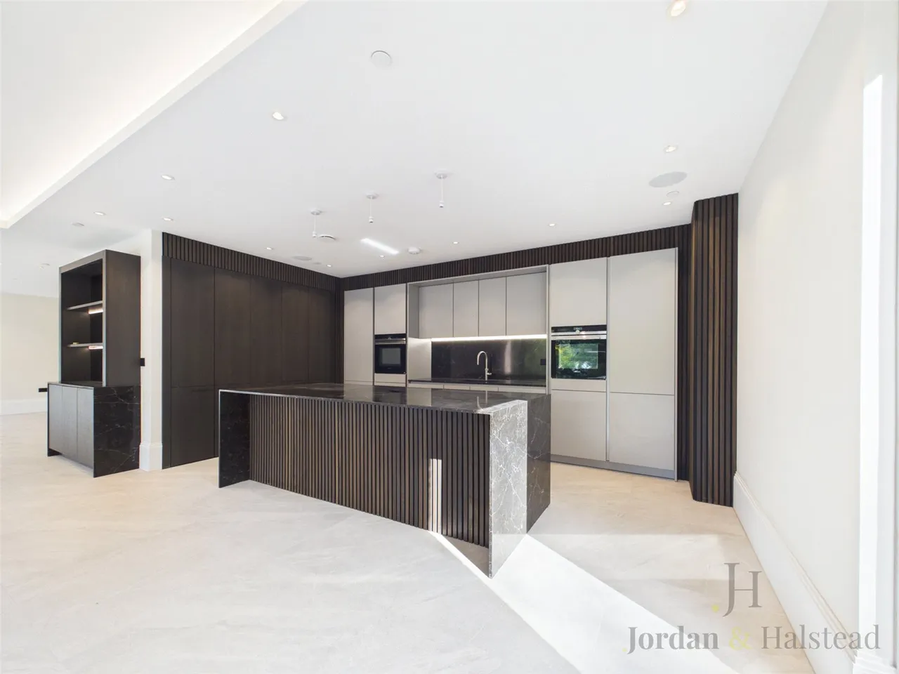 Macclesfield Road, Prestbury, SK10, photo 6
