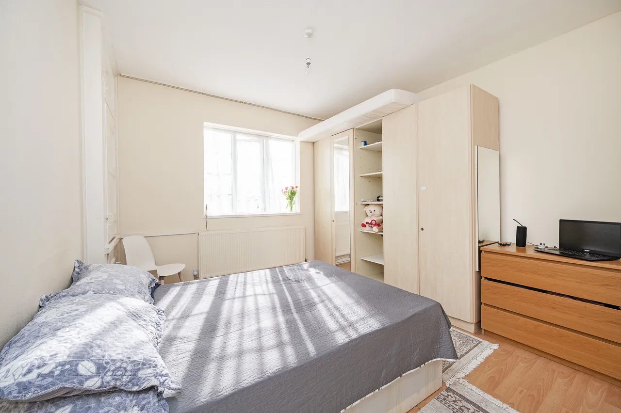 78 Mayfield Close, London, photo 4
