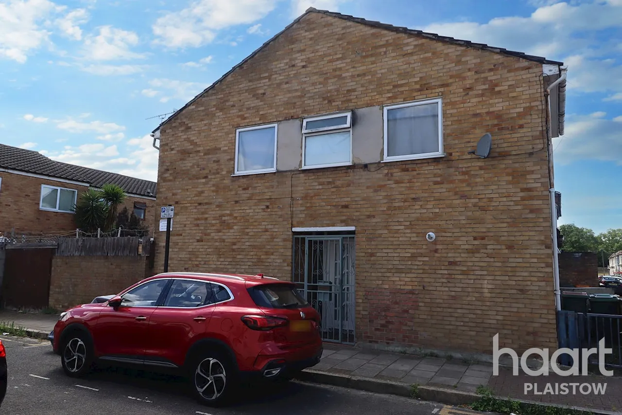 Chesterton Road, Plaistow, E13, photo 11