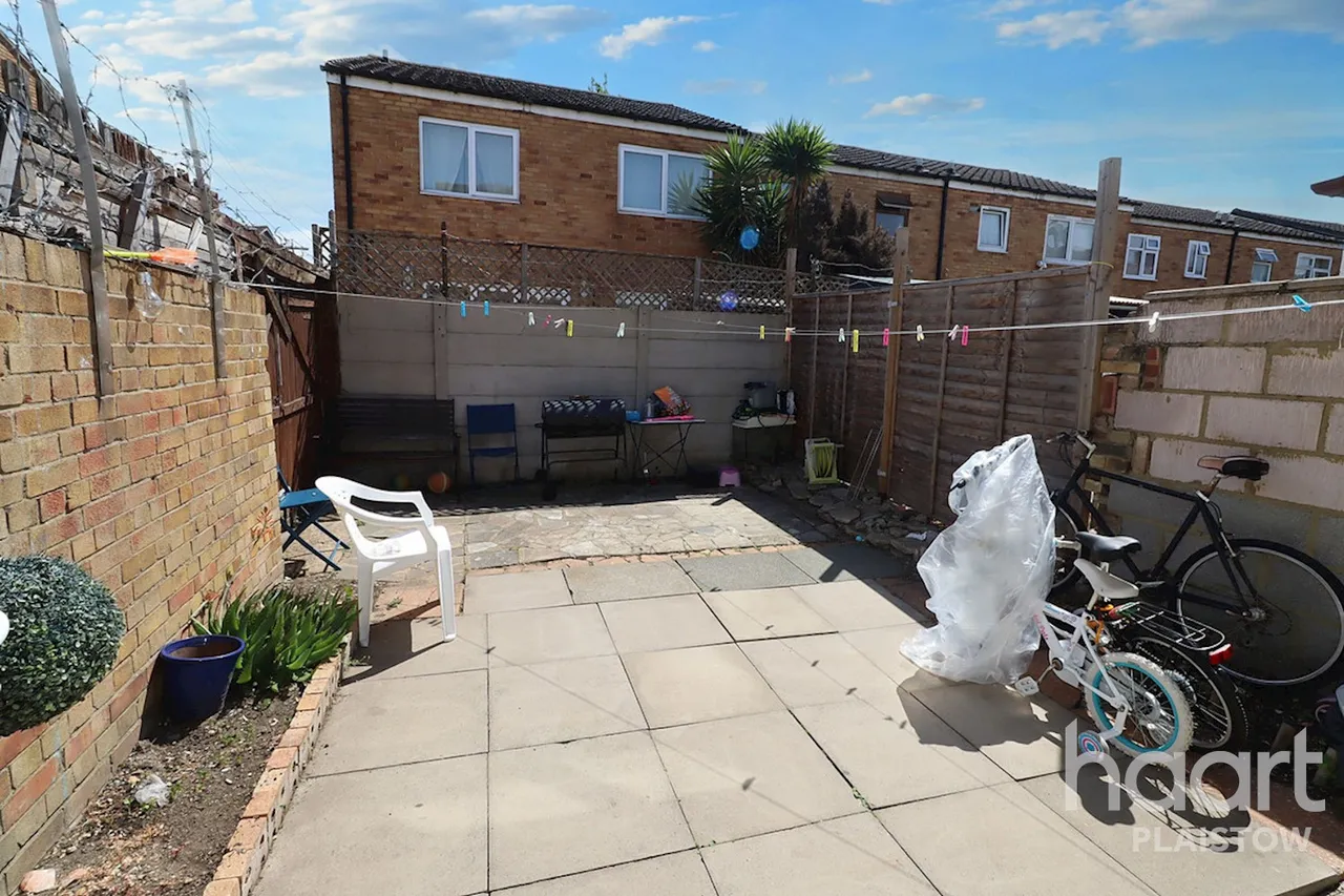 Chesterton Road, Plaistow, E13, photo 12