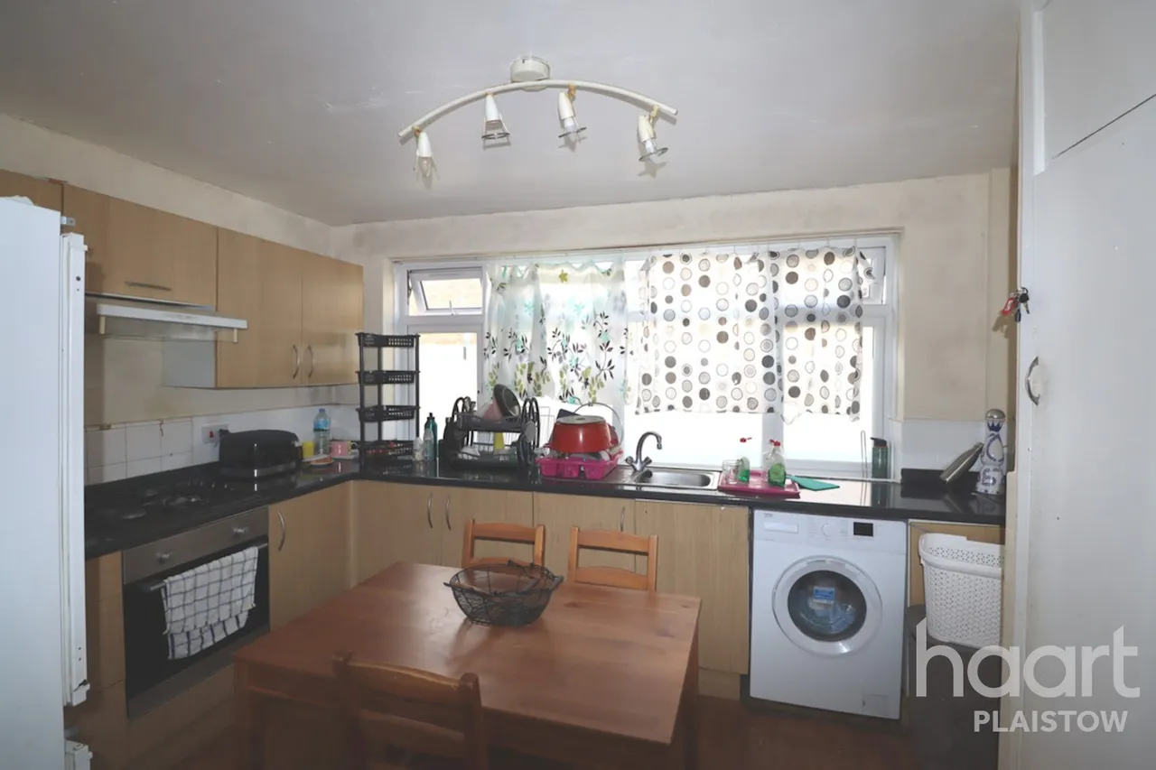 Chesterton Road, Plaistow, E13, photo 6