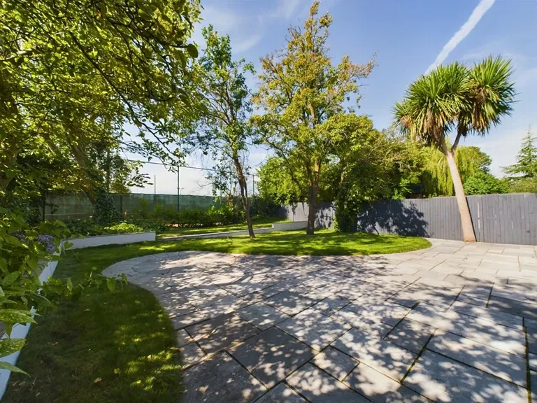 Brondesbury Park, Brondesbury Park, NW6 7AT, photo 6