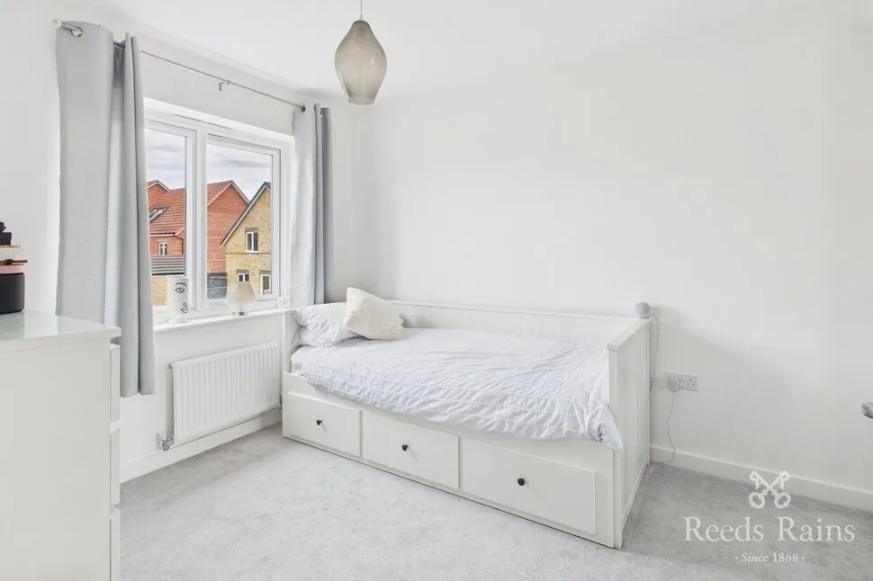 Lotus Crescent, Castleford, West Yorkshire, WF10, photo 5