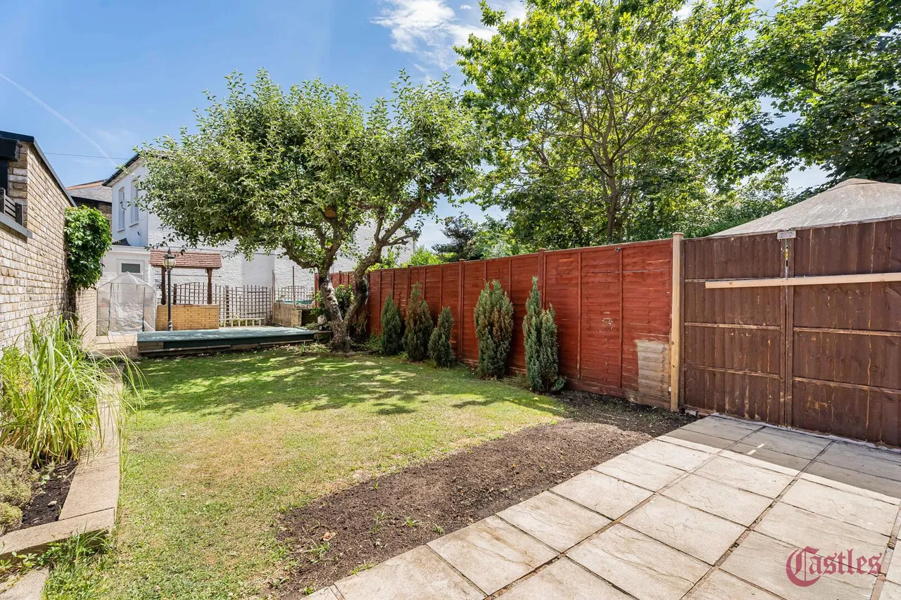 Whittington Road, N22, photo 6