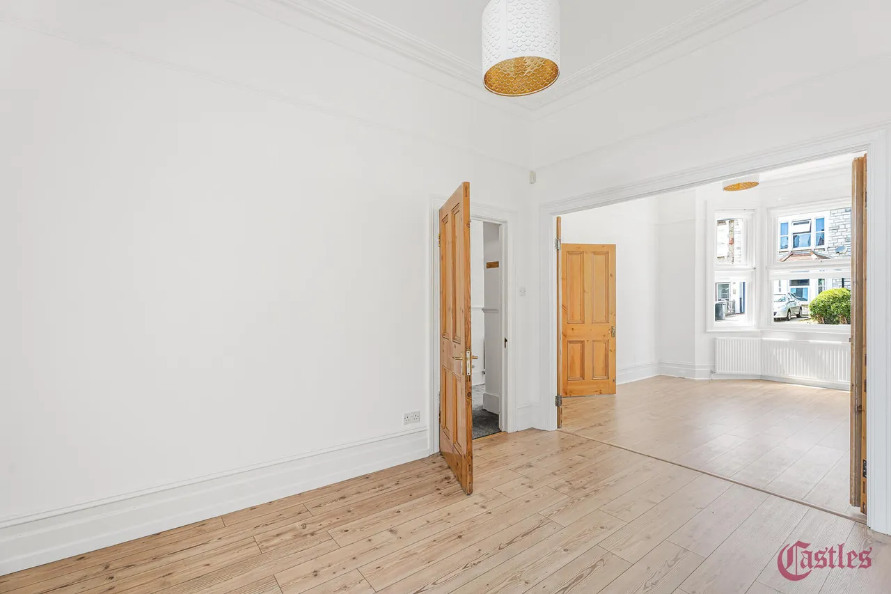 Whittington Road, N22, photo 2