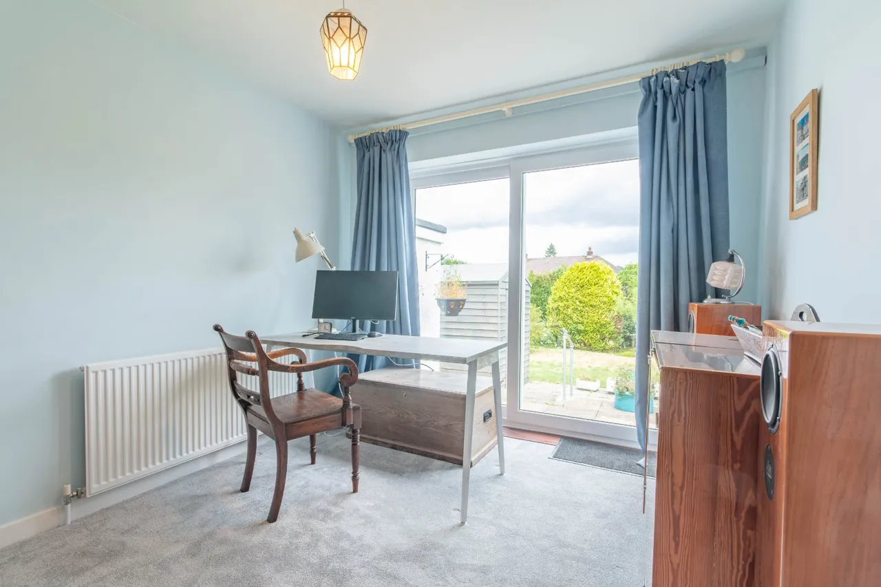 St. Helens Way, Ilkley, LS29, photo 8